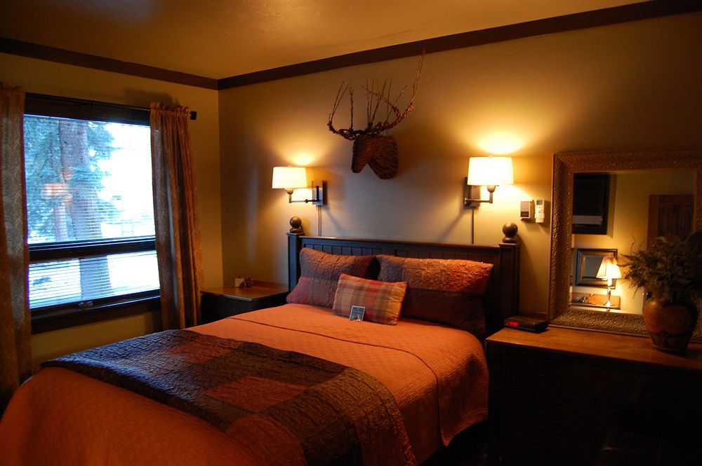 Highland Haven Creekside Inn Evergreen Exteriör bild