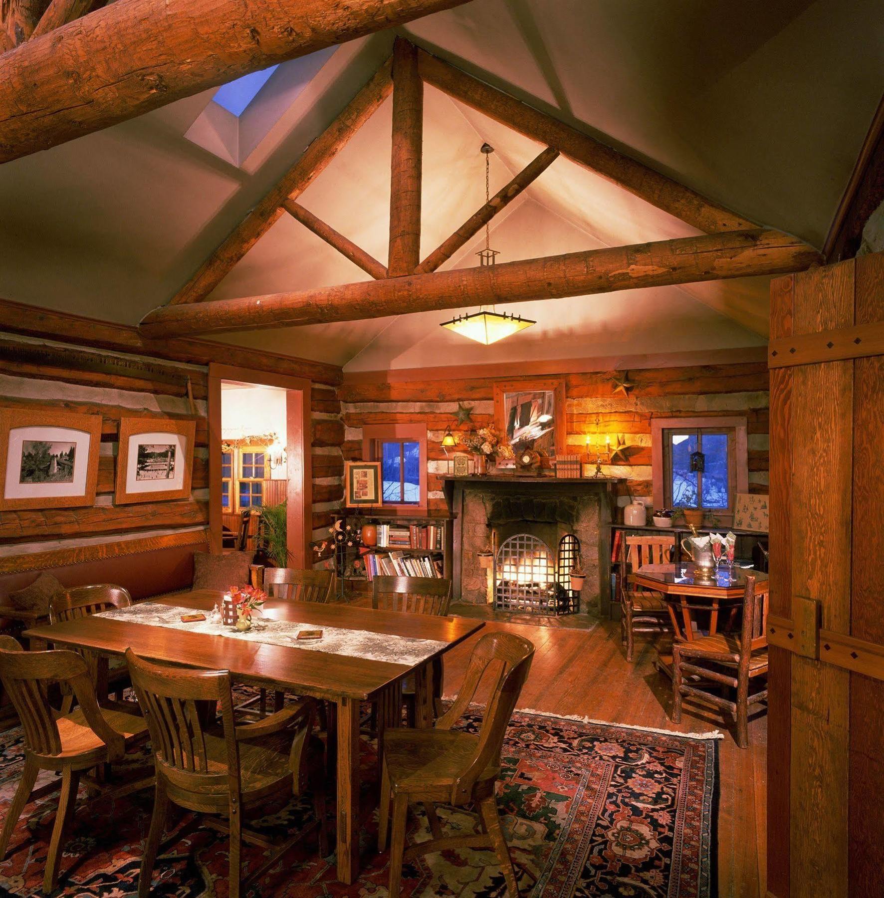 Highland Haven Creekside Inn Evergreen Exteriör bild